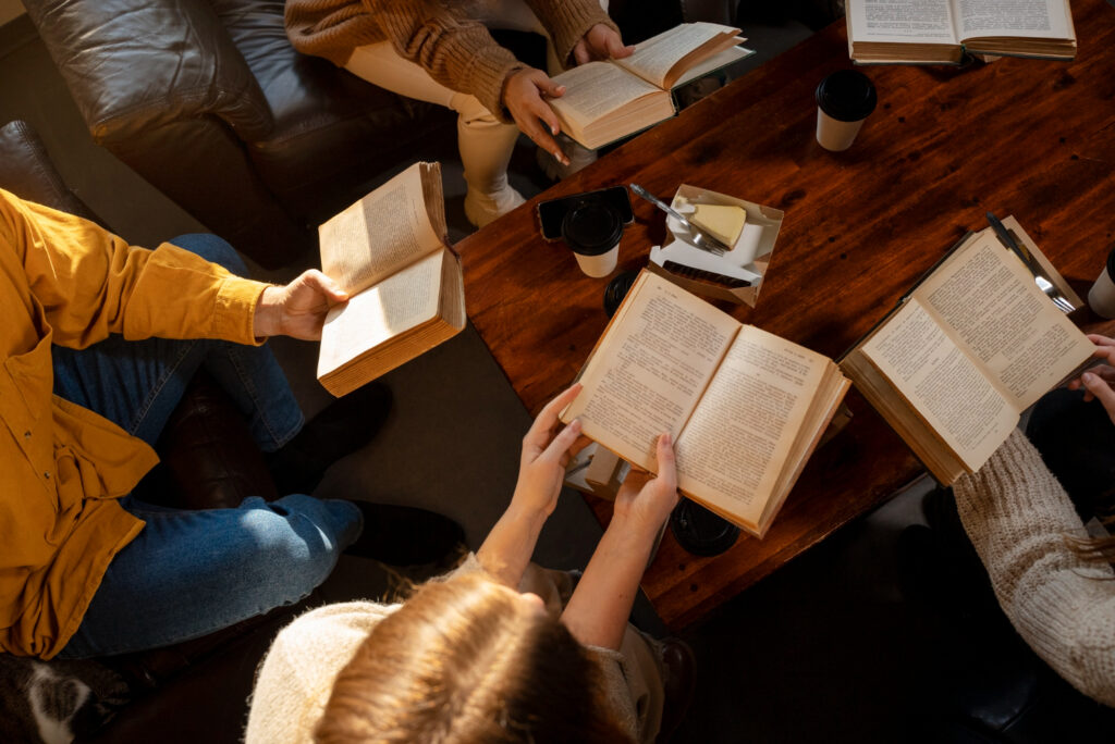 Tips for Hosting a Cozy Book Club in a Cafe and Bakery